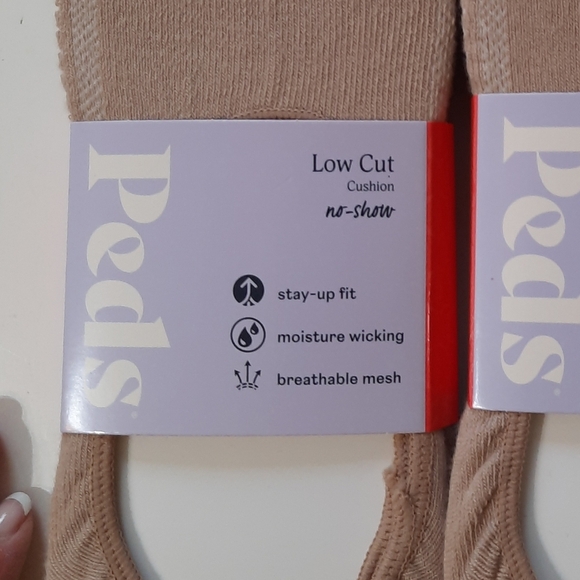 NWT PEDS  Low Cut Socks for  Womens 8-12 Cushion No Show Nude Color - Picture 10 of 10